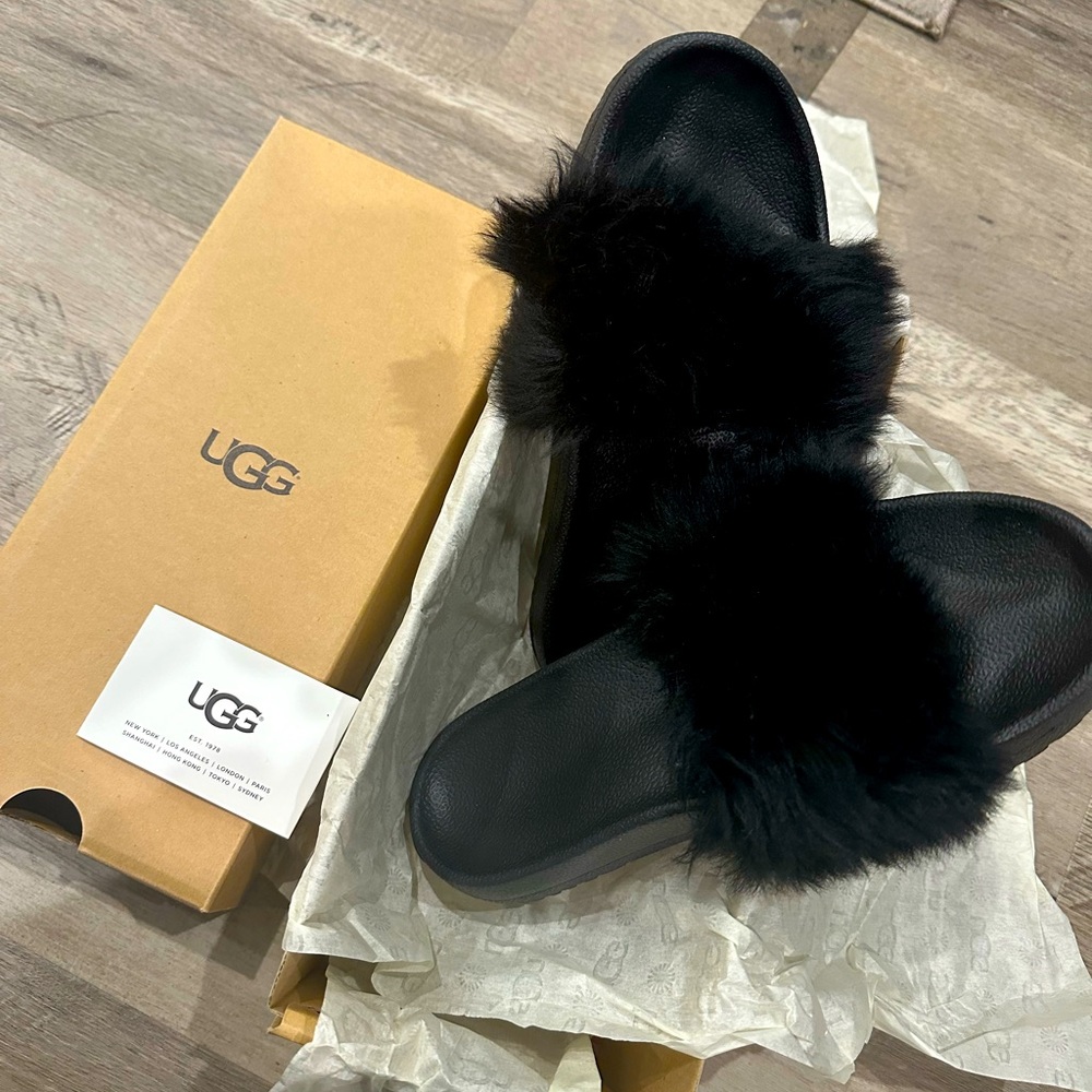 Ugg W Royale - Black - size 7